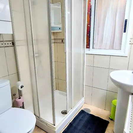 Casa Canaria Shared House Affittacamere