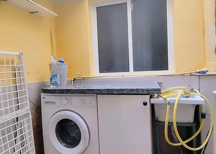 Casa Canaria Shared House * 엘메다노